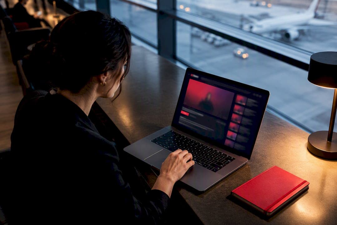 Save 20 Minutes: When to Read a YouTube Summary or Watch