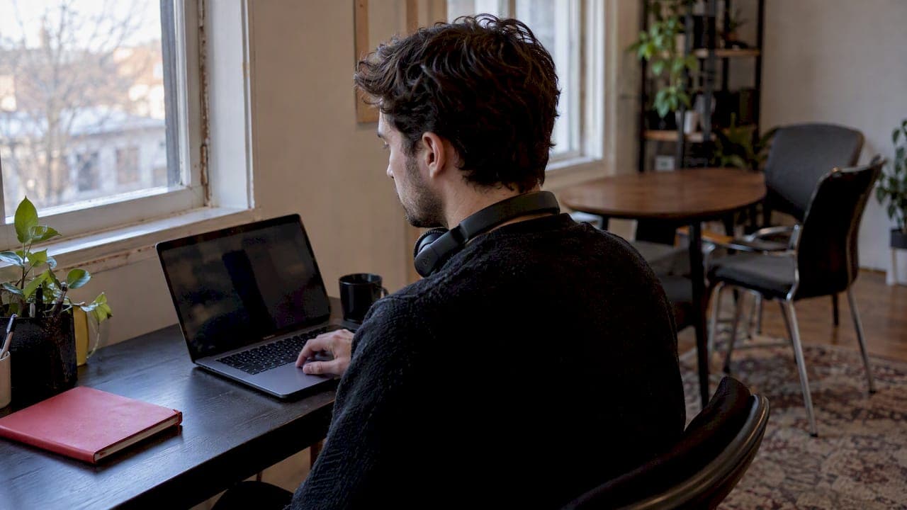 Decide in Minutes: Summarize Office Hours Videos With Timestamps
